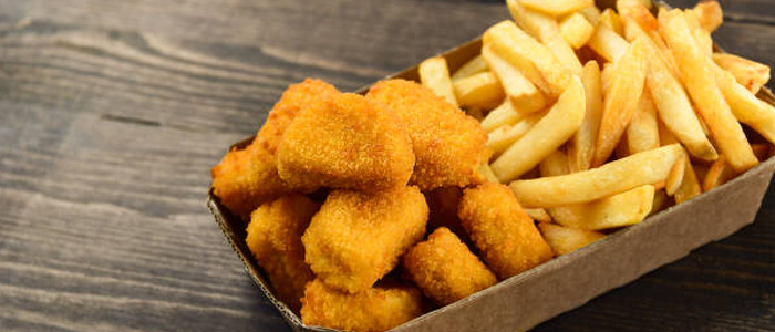 Chicken Nuggets With Chips 